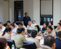 ผู้ว่าฯ สุราษฎร์ธานี เป็นประธานประชุมกรมการจังหวัดและหัวหน้า ... พารามิเตอร์รูปภาพ 61