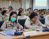 ผู้ว่าฯ สุราษฎร์ธานี เป็นประธานประชุมกรมการจังหวัดและหัวหน้า ... พารามิเตอร์รูปภาพ 64