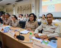 ผู้ว่าฯ สุราษฎร์ธานี เป็นประธานประชุมกรมการจังหวัดและหัวหน้า ... พารามิเตอร์รูปภาพ 65