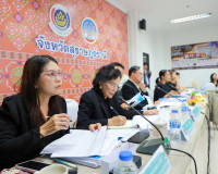 รองผู้ว่าราชการจังหวัดสุราษฎร์ธานี เป็นประธาน การพิจารณาคัดเ ... พารามิเตอร์รูปภาพ 7