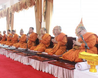 จังหวัดสุราษฎร์ธานีจัดพิธีบำเพ็ญกุศลและทำบุญตักบาตร ในวาระคร ... พารามิเตอร์รูปภาพ 4