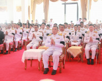 จังหวัดสุราษฎร์ธานีจัดพิธีบำเพ็ญกุศลและทำบุญตักบาตร ในวาระคร ... พารามิเตอร์รูปภาพ 17