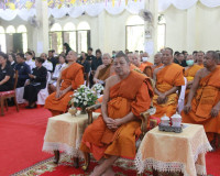 รองผู้ว่าราชการจังหวัดสุราษฎร์ธานี เป็นประธาน ในพิธีสวดพระพุ ... พารามิเตอร์รูปภาพ 4