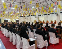 รองผู้ว่าราชการจังหวัดสุราษฎร์ธานี เป็นประธาน ในพิธีสวดพระพุ ... พารามิเตอร์รูปภาพ 13