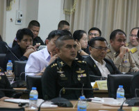 แม่ทัพภาคที่ 4 เป็นประธานประชุมแถลงแผนถวายความปลอดภัย สมเด็จ ... พารามิเตอร์รูปภาพ 1
