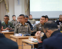 จังหวัดสุราษฎร์ธานีประชุมเตรียมความพร้อมรับเสด็จ สมเด็จพระนา ... พารามิเตอร์รูปภาพ 10