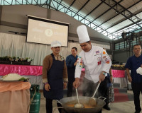 รองผู้ว่าราชการจังหวัดสุราษฎร์ธานี เปิดงานประกวดทำอาหาร "Str ... พารามิเตอร์รูปภาพ 8
