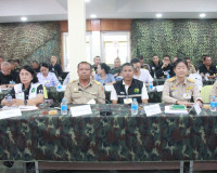 หน่วยงานที่เกี่ยวประชุมถวายความปลอดภัย สมเด็จพระนางเจ้าฯ พระ ... พารามิเตอร์รูปภาพ 12