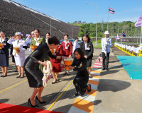 สมเด็จพระนางเจ้าฯ พระบรมราชินีฯ เสด็จฯทอดพระเนตรกิจกรรมโรงไฟ ... พารามิเตอร์รูปภาพ 10