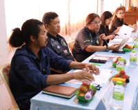 รองผู้ว่าราชการจังหวัดสุราษฎร์ธานี เป็นประธานการประชุม คณะกร ... พารามิเตอร์รูปภาพ 6