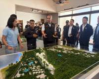 กรมสอบสวนคดีพิเศษ ร่วมกับจังหวัดสุราษฎร์ธานีลงพื้นที่อำเภอเก ... พารามิเตอร์รูปภาพ 1