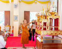 รองผู้ว่าราชการจังหวัดสุราษฎร์ธานี เป็นประธานในพิธีวันบูรพาจ ... พารามิเตอร์รูปภาพ 1