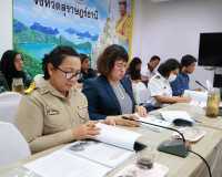 รองผู้ว่าราชการจังหวัดสุราษฎร์ธานี เป็นประธาน การประชุมคณะกร ... พารามิเตอร์รูปภาพ 8