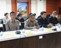 จังหวัดสุราษฎร์ธานีประชุมหน่วยงานที่เกี่ยวข้องขันน๊อตแก้ปัญห ... พารามิเตอร์รูปภาพ 30