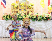 รองผู้ว่าราชการจังหวัดสุราษฎร์ธานี เป็นประธาน ในพิธีถวายพระพ ... พารามิเตอร์รูปภาพ 8