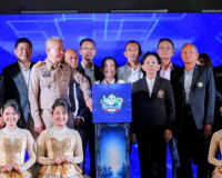รองผู้ว่าราชการจังหวัดสุราษฎร์ธานี เป็นประธานในพิธีเปิดการแข ... พารามิเตอร์รูปภาพ 5