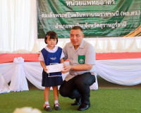 ผู้ว่าฯ สุราษฎร์ธานี นำหน่วยแพทย์ พอ.สว. ลงพื้นที่อำเภอพุนพิ ... พารามิเตอร์รูปภาพ 24