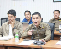รองผู้ว่าฯ สุราษฎร์ธานีหาแนวทางแก้ปัญหาการให้บริการรถขนส่งสา ... พารามิเตอร์รูปภาพ 19