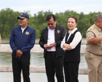 รองผู้ว่าราชการจังหวัดสุราษฎร์ธานี ให้การต้อนรับและร่วมลงพื้ ... พารามิเตอร์รูปภาพ 4
