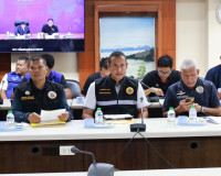 รองผู้ว่าราชการจังหวัดสุราษฎร์ธานี เป็นประธานการประชุม เพื่อ ... พารามิเตอร์รูปภาพ 6