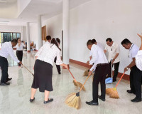 รองผู้ว่าราชการจังหวัดสุราษฎร์ธานี เป็นประธานในพิธีเจริญพระพ ... พารามิเตอร์รูปภาพ 13