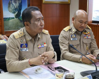 ผู้ว่าฯ สุราษฎร์ธานีประชุมนายอำเภอ หัวหน้าส่วนราชการ และหัวห ... พารามิเตอร์รูปภาพ 6