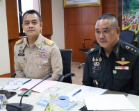 ผู้ว่าฯ สุราษฎร์ธานีประชุมนายอำเภอ หัวหน้าส่วนราชการ และหัวห ... พารามิเตอร์รูปภาพ 15