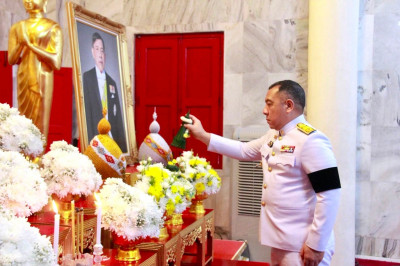 ผู้ว่าฯ สุราษฎร์ธานี เป็นประธานพิธีสมโภชและถวายเทียนพรรษาพระ ... พารามิเตอร์รูปภาพ 1