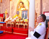 ผู้ว่าฯ สุราษฎร์ธานี เป็นประธานพิธีสมโภชและถวายเทียนพรรษาพระ ... พารามิเตอร์รูปภาพ 20