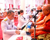 ผู้ว่าฯ สุราษฎร์ธานี เป็นประธานพิธีสมโภชและถวายเทียนพรรษาพระ ... พารามิเตอร์รูปภาพ 26