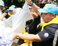 ผู้ว่าฯ สุราษฎร์ธานี นำจิตอาสาพระราชทาน ทำกิจกรรมจิตอาสาพัฒน ... พารามิเตอร์รูปภาพ 55
