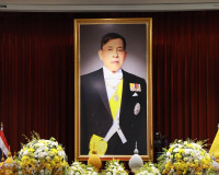 จังหวัดสุราษฎร์ธานี จัดพิธีถวายเครื่องราชสักการะและจุดเทียนถ ... พารามิเตอร์รูปภาพ 23