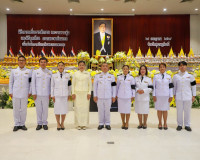 จังหวัดสุราษฎร์ธานี จัดพิธีถวายเครื่องราชสักการะและจุดเทียนถ ... พารามิเตอร์รูปภาพ 42