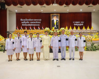 จังหวัดสุราษฎร์ธานี จัดพิธีถวายเครื่องราชสักการะและจุดเทียนถ ... พารามิเตอร์รูปภาพ 50