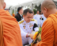 ผู้ว่าราชการจังหวัดสุราษฎร์ธานีนำพสกนิกรชาวสุราษฎร์ธานี ร่วม ... พารามิเตอร์รูปภาพ 20