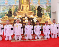 จังหวัดสุราษฎร์ธานีจัดพิธีบำเพ็ญกุศลและทำบุญตักบาตร ในวาระคร ... พารามิเตอร์รูปภาพ 28