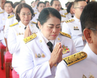 จังหวัดสุราษฎร์ธานีจัดพิธีบำเพ็ญกุศลและทำบุญตักบาตร ในวาระคร ... พารามิเตอร์รูปภาพ 37