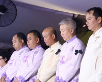 รองผู้ว่าราชการจังหวัดสุราษฎร์ธานี เข้าร่วมพิธีมอบรางวัลการป ... พารามิเตอร์รูปภาพ 4