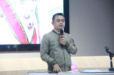 โรงเรียนสุราษฎร์ธานีขับเคลื่อนการดำเนินงานสภานักเรียนและการส ... พารามิเตอร์รูปภาพ 1