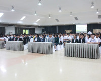 โรงเรียนสุราษฎร์ธานีขับเคลื่อนการดำเนินงานสภานักเรียนและการส ... พารามิเตอร์รูปภาพ 20