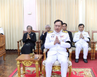 รองผู้ว่าราชการจังหวัดสุราษฎร์ธานี เป็นประธาน ในพิธีประดับแผ ... พารามิเตอร์รูปภาพ 7