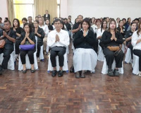 รองผู้ว่าราชการจังหวัดสุราษฎร์ธานี เป็นประธาน ในพิธีประดับแผ ... พารามิเตอร์รูปภาพ 17