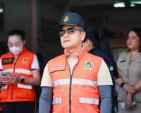 สุราษฎร์ธานีซ้อมแผนดับเพลิงและอพยพหนีไฟในสถานบริการ ยกระดับม ... พารามิเตอร์รูปภาพ 16