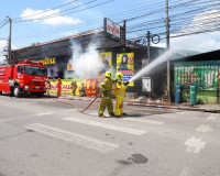 สุราษฎร์ธานีซ้อมแผนดับเพลิงและอพยพหนีไฟในสถานบริการ ยกระดับม ... พารามิเตอร์รูปภาพ 18