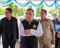พ่อเมืองสุราษฎร์ฯ นำหน่วยบำบัดทุกข์ บำรุงสุข ลงพื้นที่อำเภอช ... พารามิเตอร์รูปภาพ 13