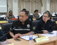 ผู้ว่าฯ สุราษฎร์ธานีติดตามสถานการณ์ กรณีบุคคลต่างด้าวเข้ามาใ ... พารามิเตอร์รูปภาพ 18