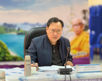 รองผู้ว่าราชการจังหวัดสุราษฎร์ธานี เป็นประธานการประชุม พิจาร ... พารามิเตอร์รูปภาพ 1