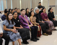 ผู้ว่าฯ สุราษฎร์ธานี เปิดกิจกรรมประกวดผ้าลายพระราชทาน "ผ้าลา ... พารามิเตอร์รูปภาพ 17
