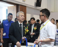 รองผู้ว่าราชการจังหวัดสุราษฎร์ธานี เป็นประธานเปิดงานแสดงสินค ... พารามิเตอร์รูปภาพ 9
