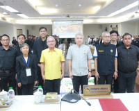 รองผู้ว่าราชการจังหวัดสุราษฎร์ธานี เป็นประธานเปิดการประชุมปฐ ... พารามิเตอร์รูปภาพ 11